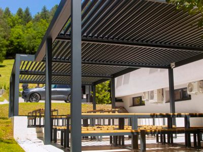 dewesoft lamelnapergola lamelna pergola misteral bioklimatska pergola pergole ziprolo2