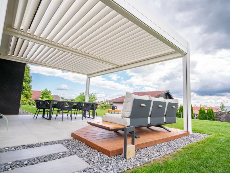 lamelnapergola pergola pergole bioklimatskepergole bioklimatskapergola misteral pergolamisteral terasa sencenje tende ziprolo  a7r5992